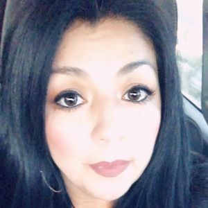 Meet your Posher, Esmeralda